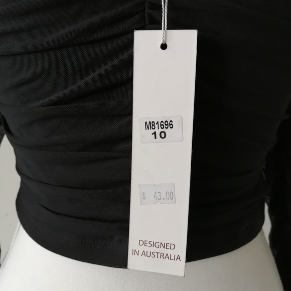 Top - Picture 6 of 12